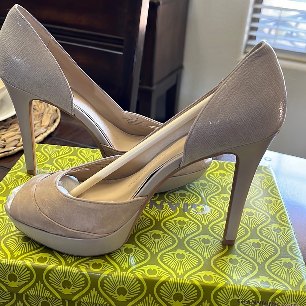 Grey ice GIANNI BINI high heels size 7/12